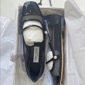 Jimmy Choo Elisa Flat